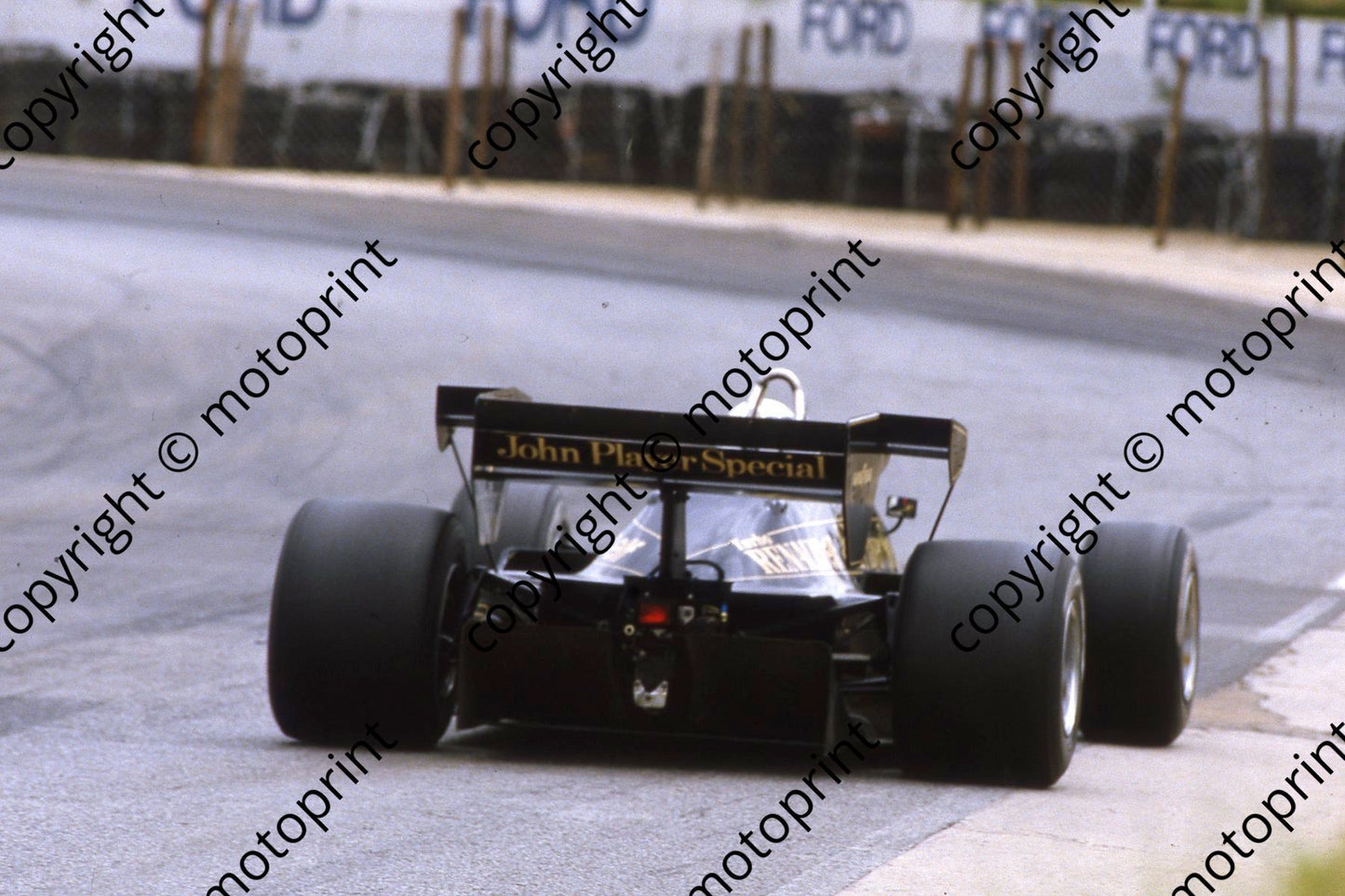 11 Lotus 95T (courtesy Roger Swan) (58)