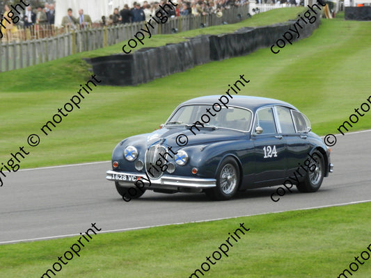 124 Anthony Reid Jag MK2 race 1(24)