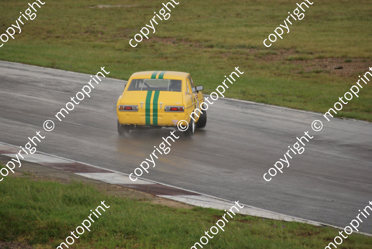 158 A Vos Datsun 1200 GX practice 23 Jan DSC00115