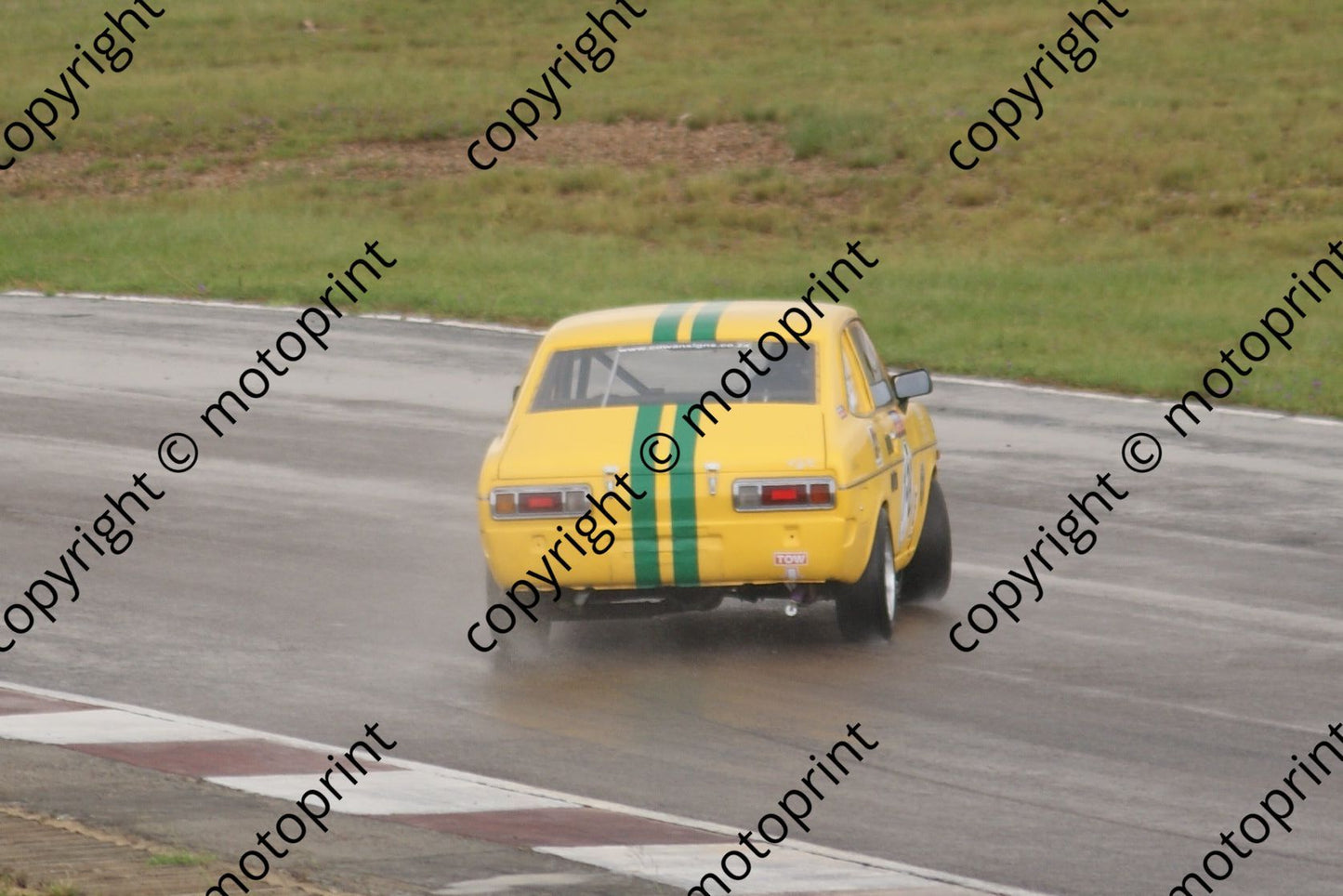 158 A Vos Datsun 1200 GX practice 23 Jan DSC00119