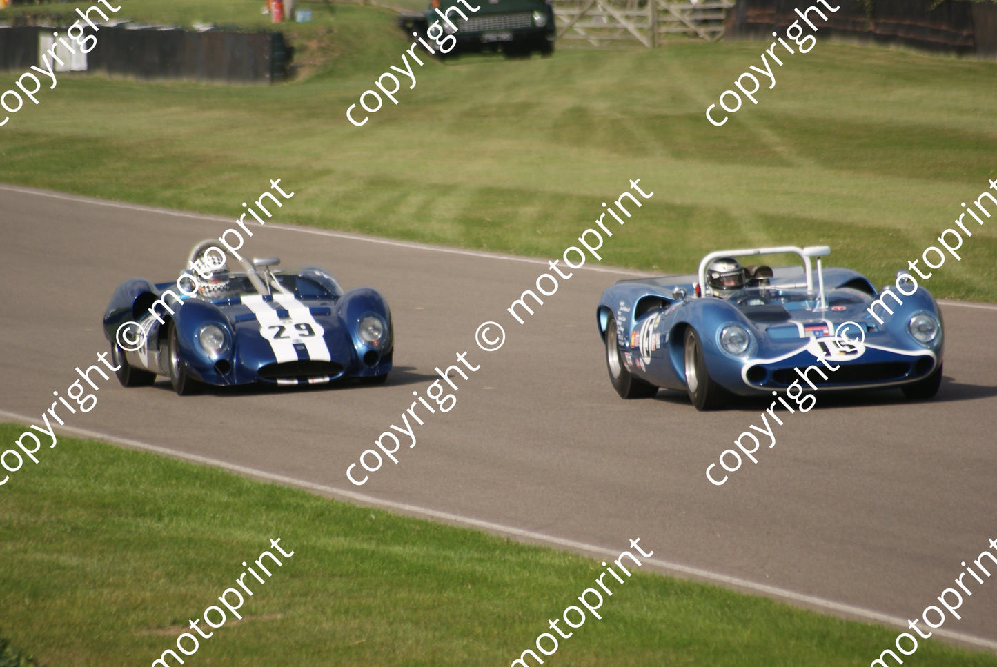 15 Roald Goethe Lola Ford T70 29 Keith Ahlers Cooper Monaco practice (24)