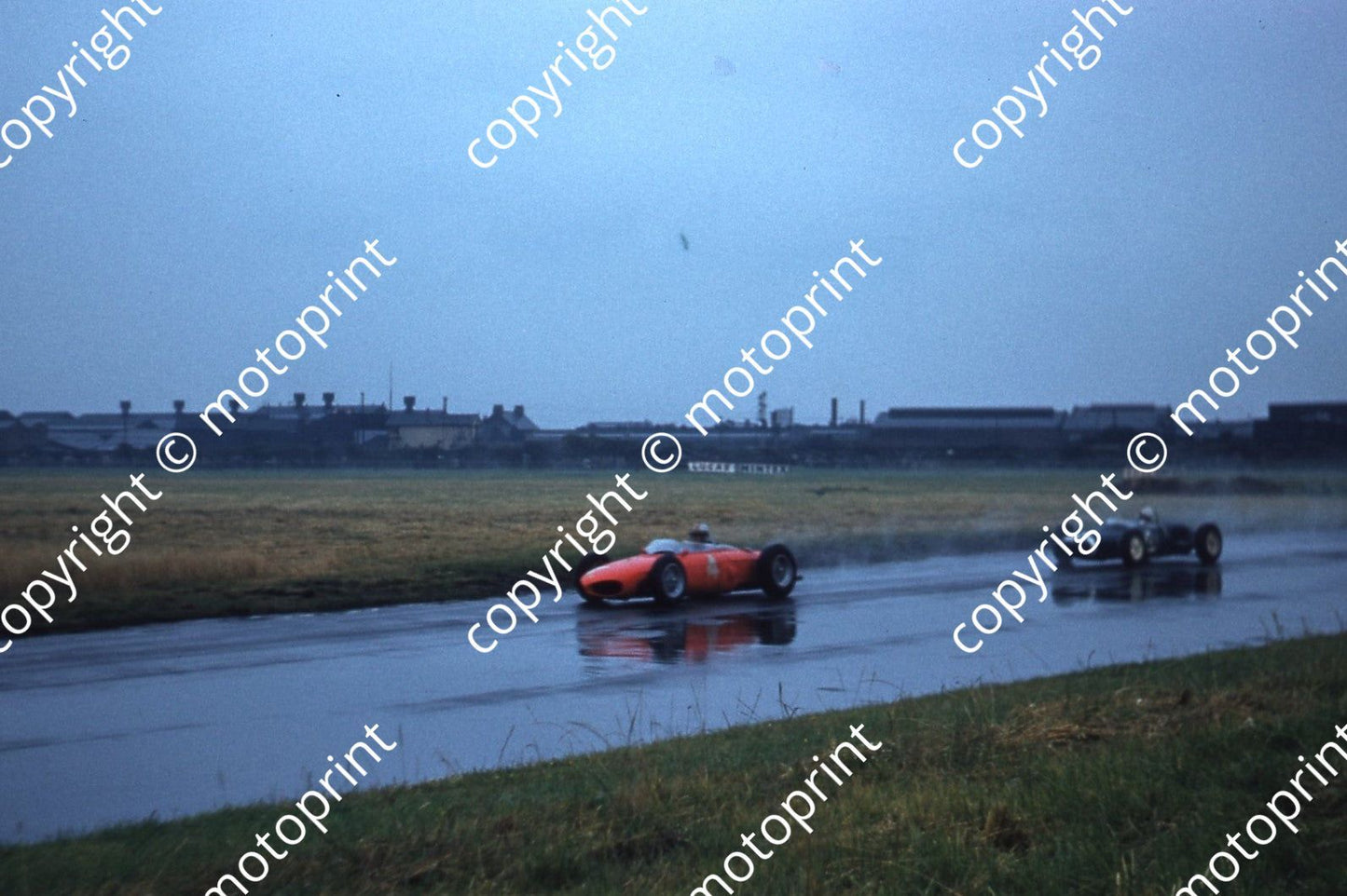 1961 British GP Aintree Von Trips Ferrari 156 sharknose leads Moss Lotus 18-21 300dpi tar A4009