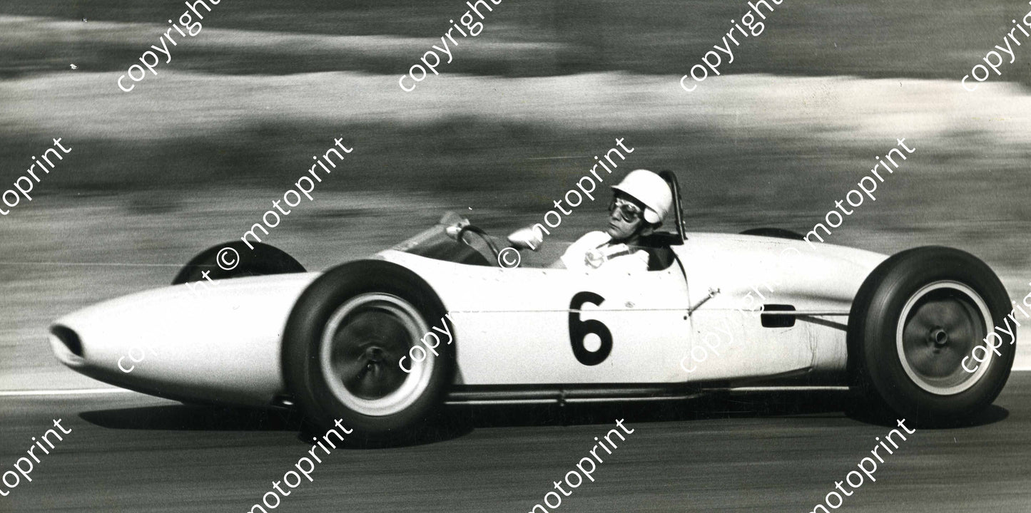1961 SA GP EL Masten Gregory Lotus 18-21