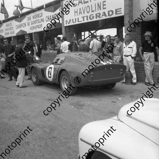 1964 2 Peter de Klerk John Love Ferrari 250GTO low-line David Piper owned car (courtesy Ken Stewart) (3)