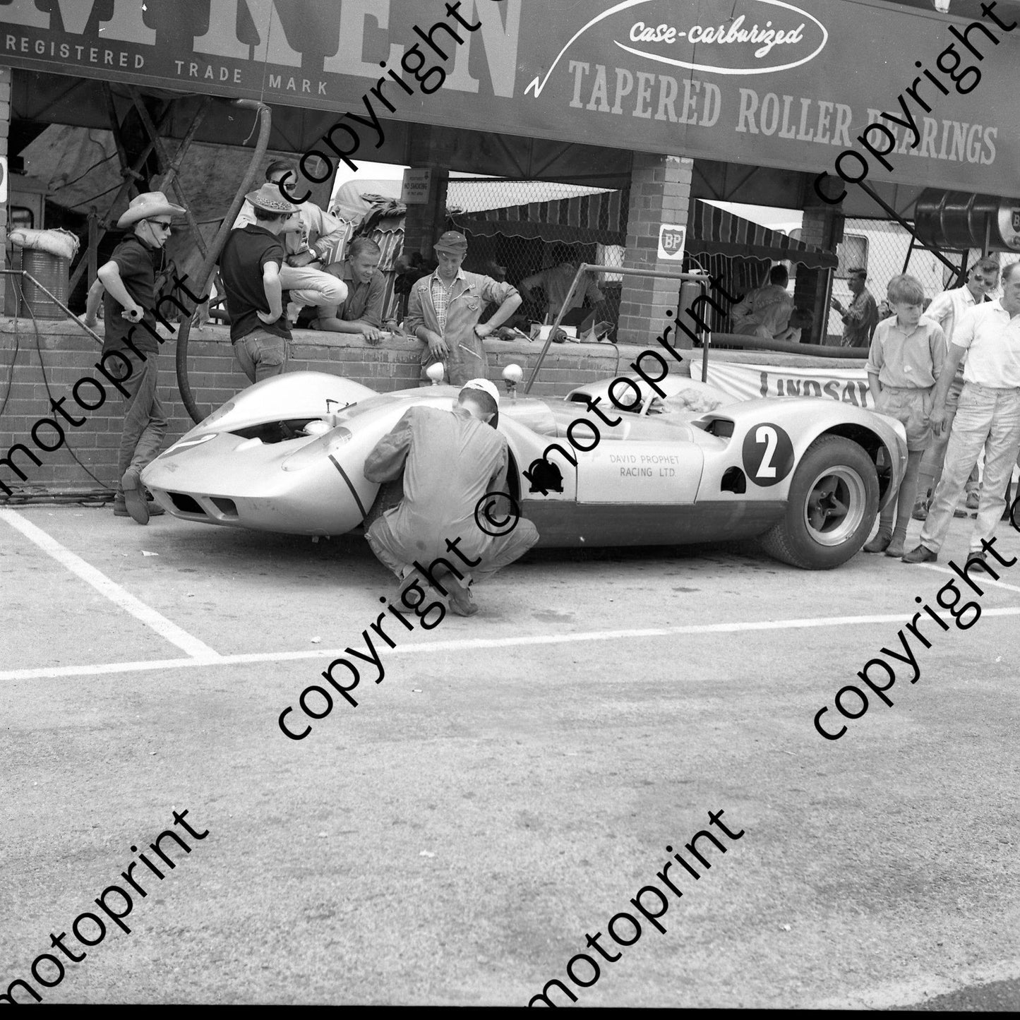 1965 2 David Prophet Bob Olthoff Mclaren Elva Ford (courtesy Ken Stewart) (2)