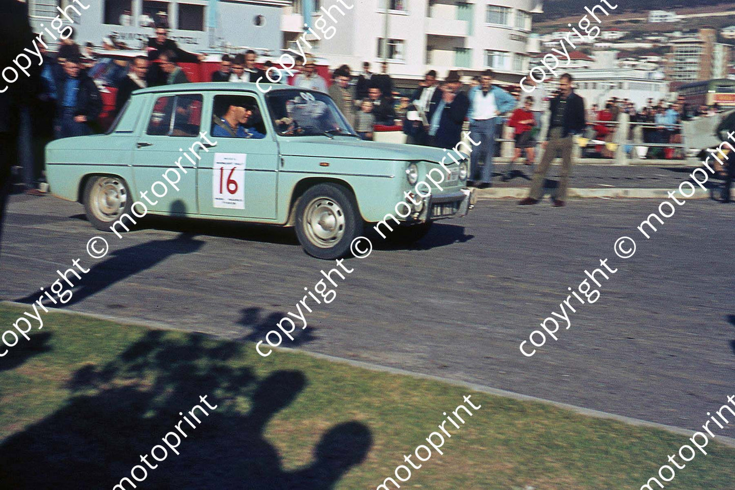 1965 Mobil Moonlight rally 16 R8