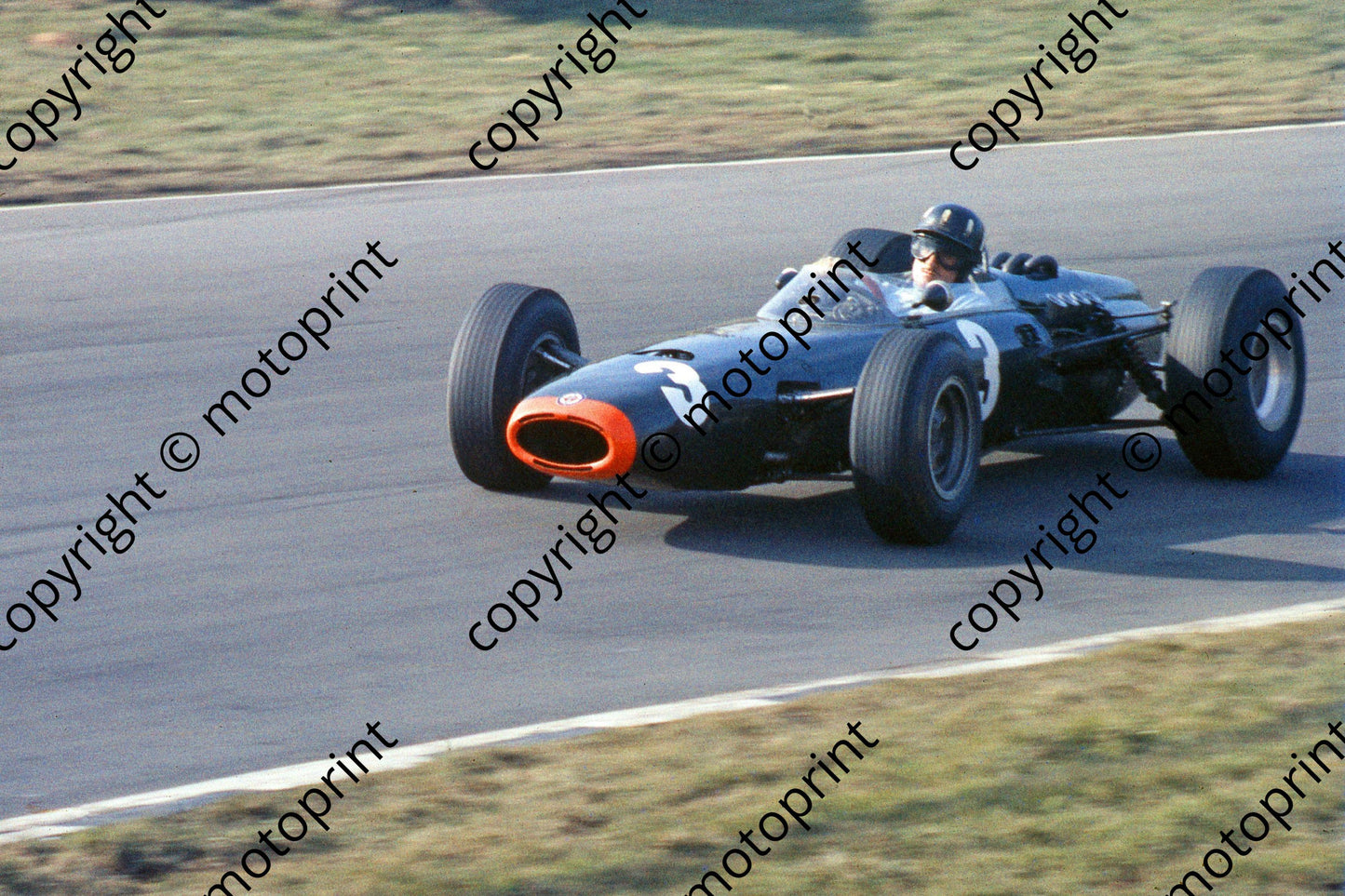 1965 a4 3 Graham Hill BRM P261 (courtesy Roger Swan) ed 009