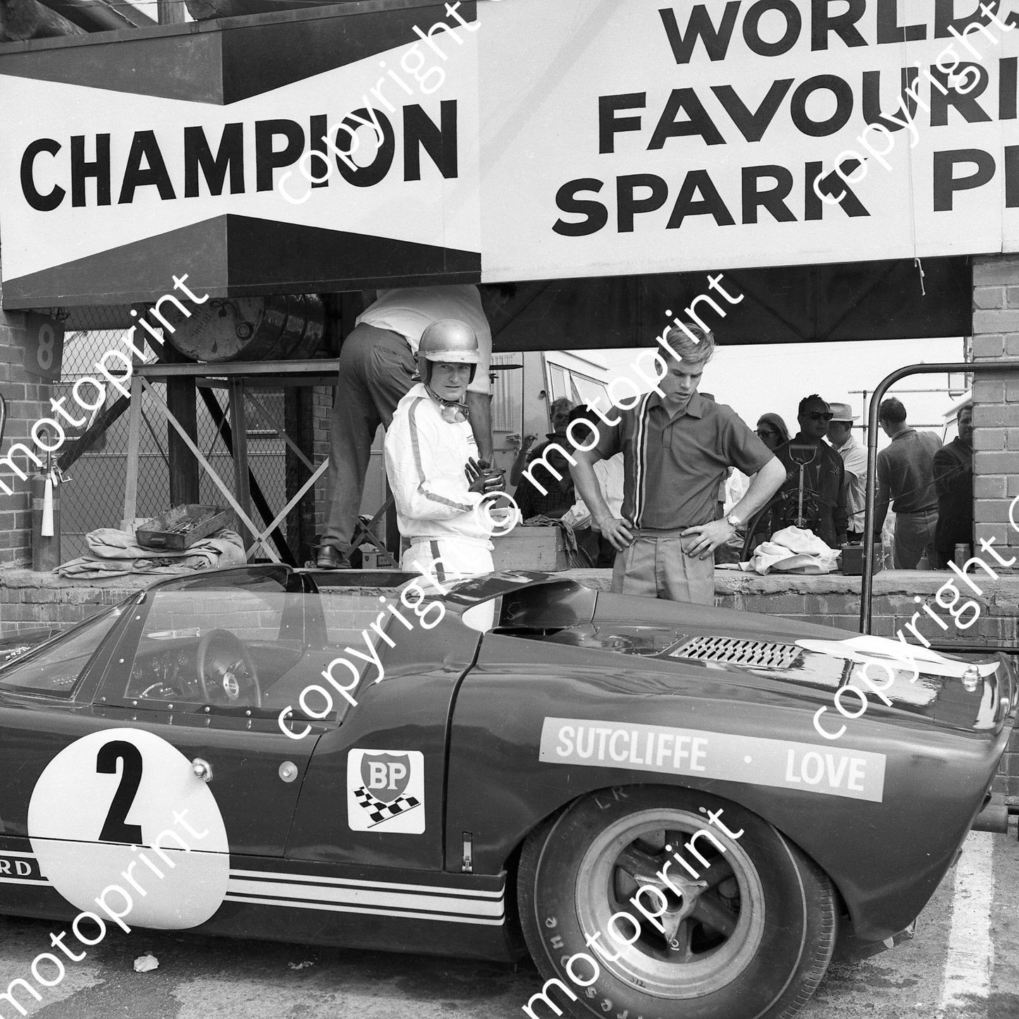 1966 2 Peter Sutcliffe (helmet) John Love Ford P40 (courtesy Ken Stewart) (6)