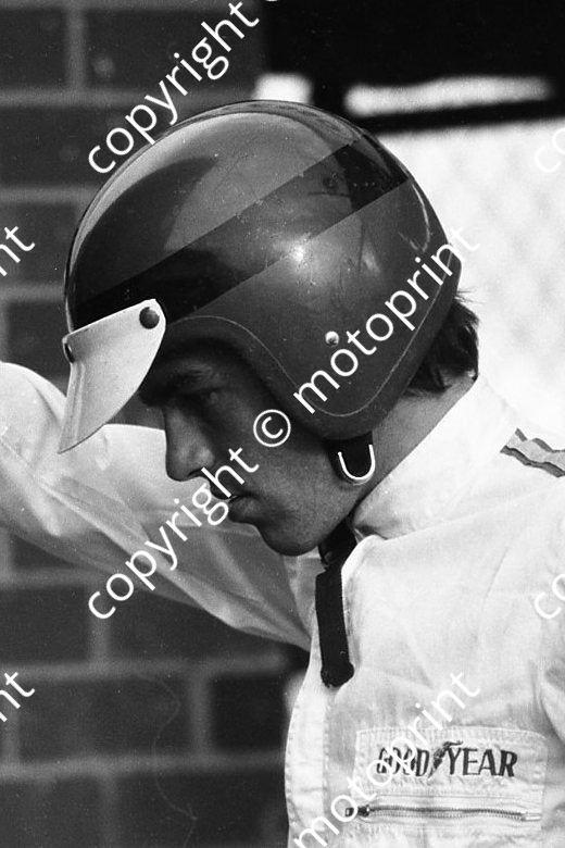 1966 6 Rollo Feilding check 713 cropped (courtesy Ken Stewart)