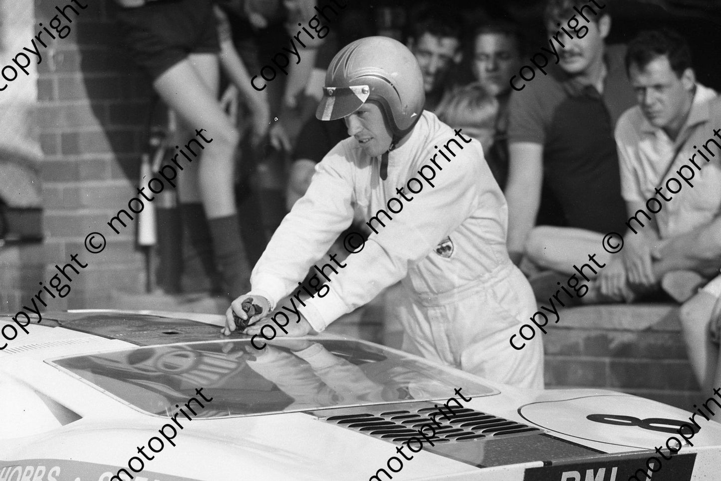 1966 8 Mike Spence 714 cropped (courtesy Ken Stewart)