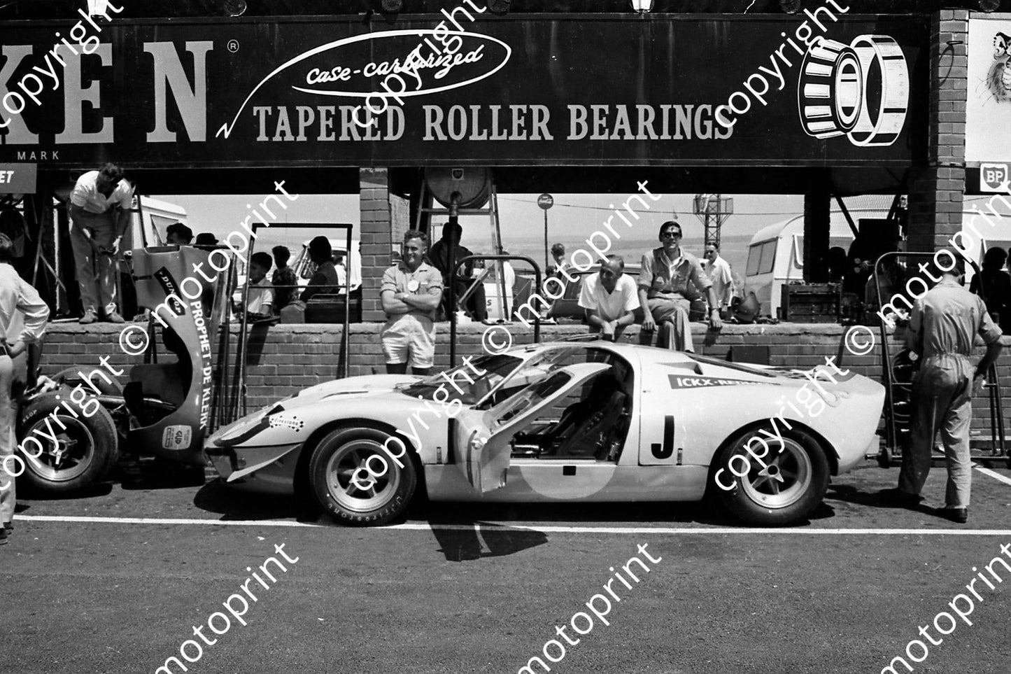 1967 4 Mirage Ford (courtesy Ken Stewart) 276