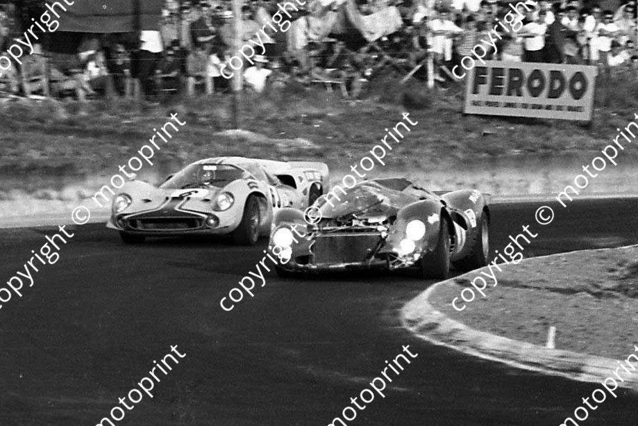1967 7 Ferrari P4 after pit collision Piper Attwood_ 6 Lola Chev D_Udy Dibley (courtesy Ken Stewart) cropped 318