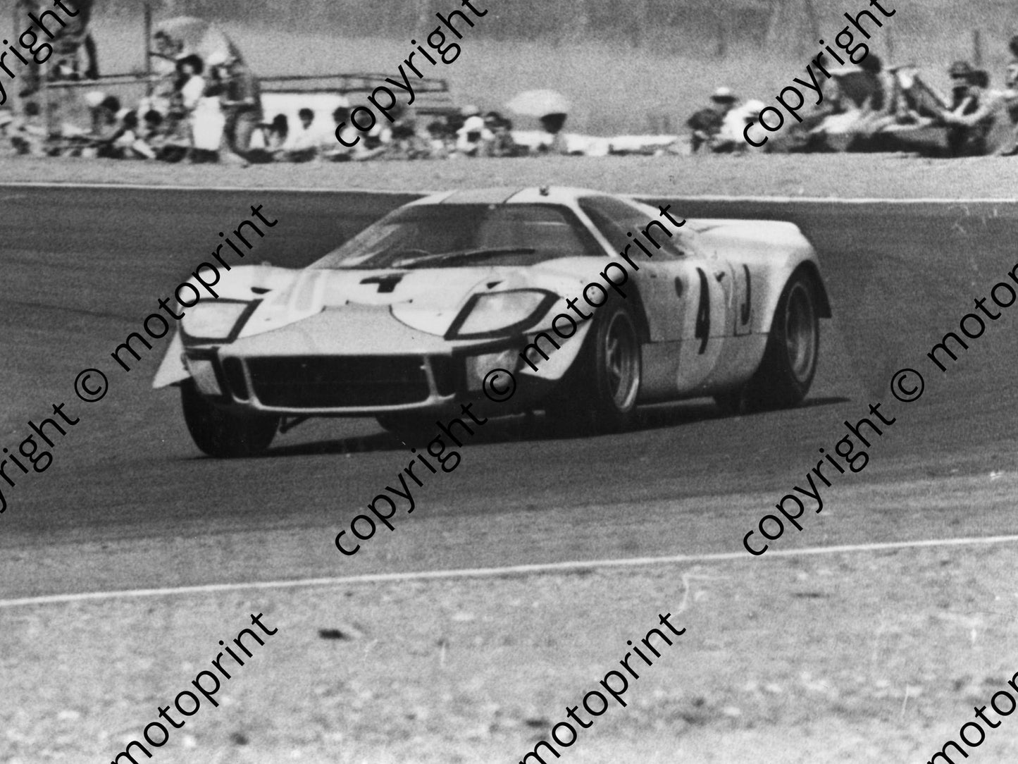 1967 9 hr 4 Jacky Ickx, Brian Redman Mirage(Malcolm Sampson Motorsport Photography) 547