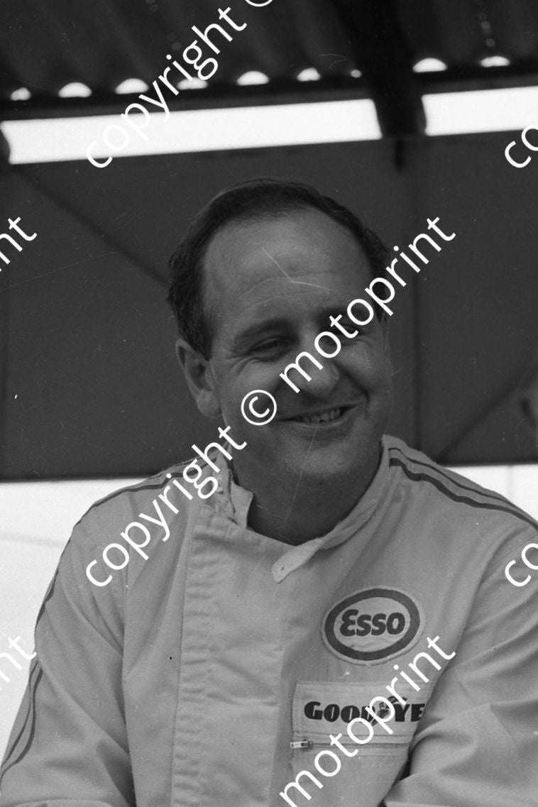 1967 SA GP Denny Hulme (courtesy Ken Stewart) 059 cropped