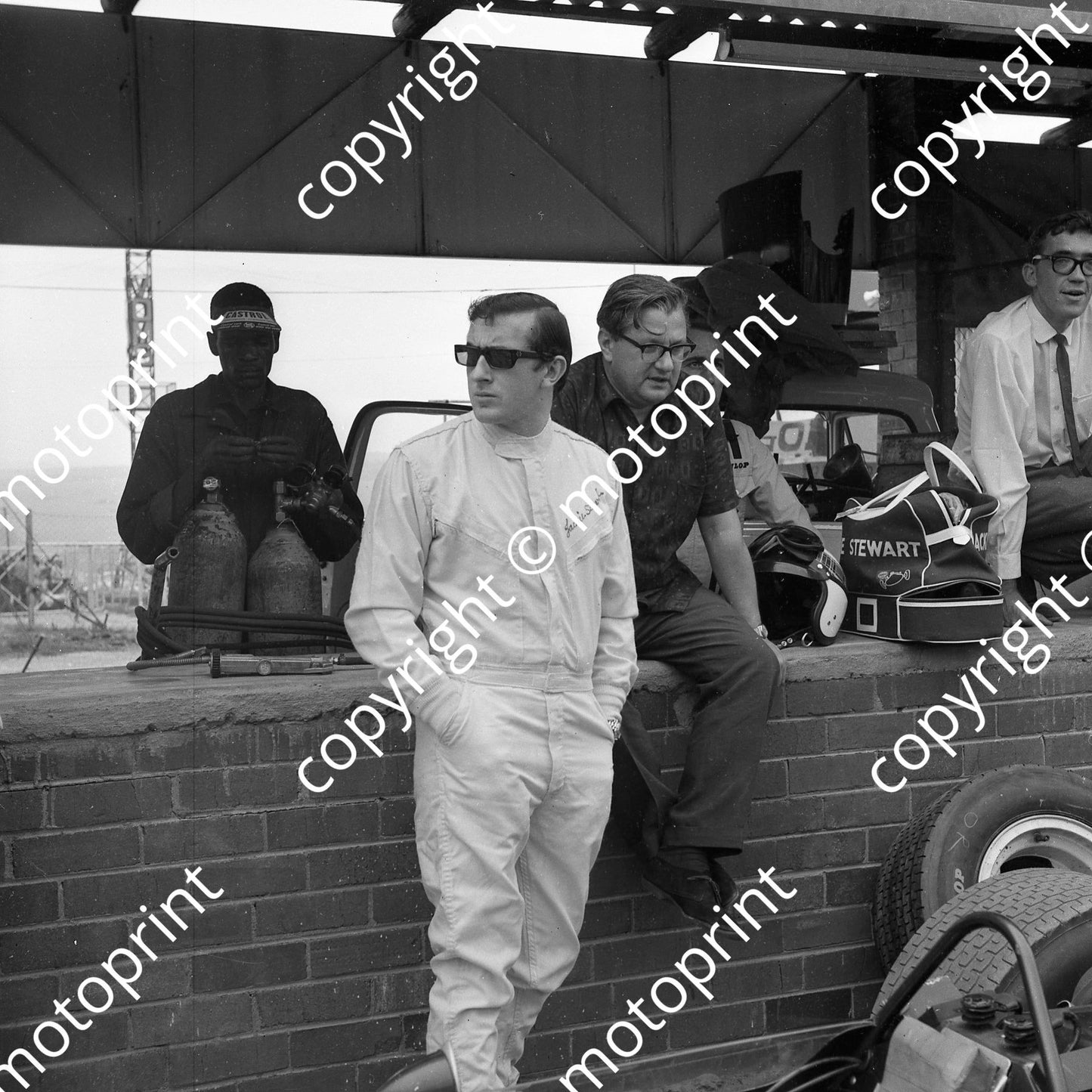 1967 SA GP Jackie Stewart, Tony Rudd (courtesy Ken Stewart) 104