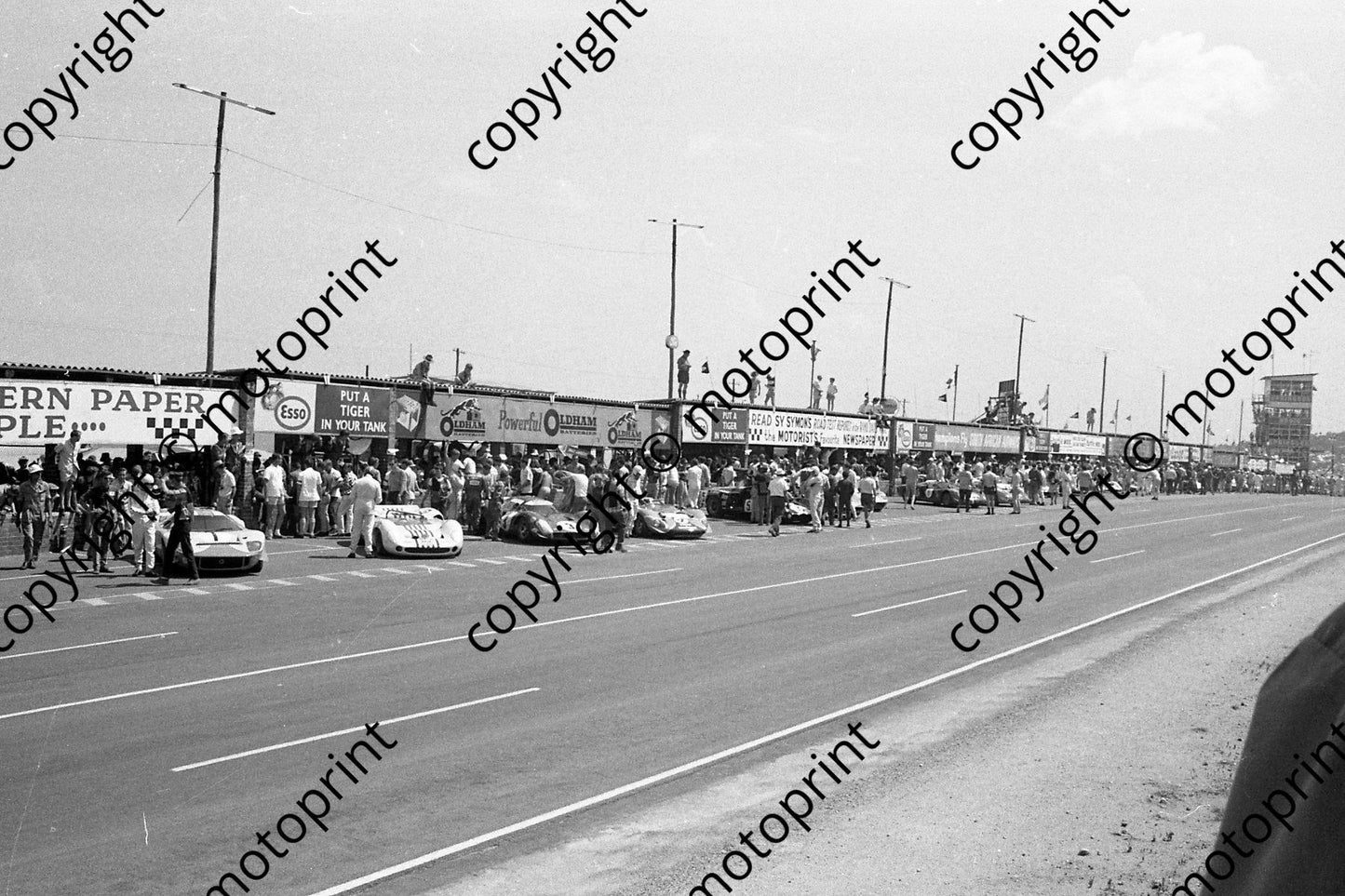 1968 1 Mirage Ford Ickx Hobbs 2 Lola Ford Serrurier Pretorius 3 Ferrari P3 Piper Attwood 4 Ferrari P4 CanAm Hawkins Love (courtesy Ken Stewart) 343