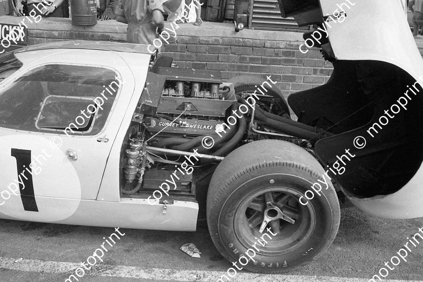 1968 1 Mirage Gurney Weslake Ford Jackie Ickx David Hobbs (courtesy Ken Stewart) (4)