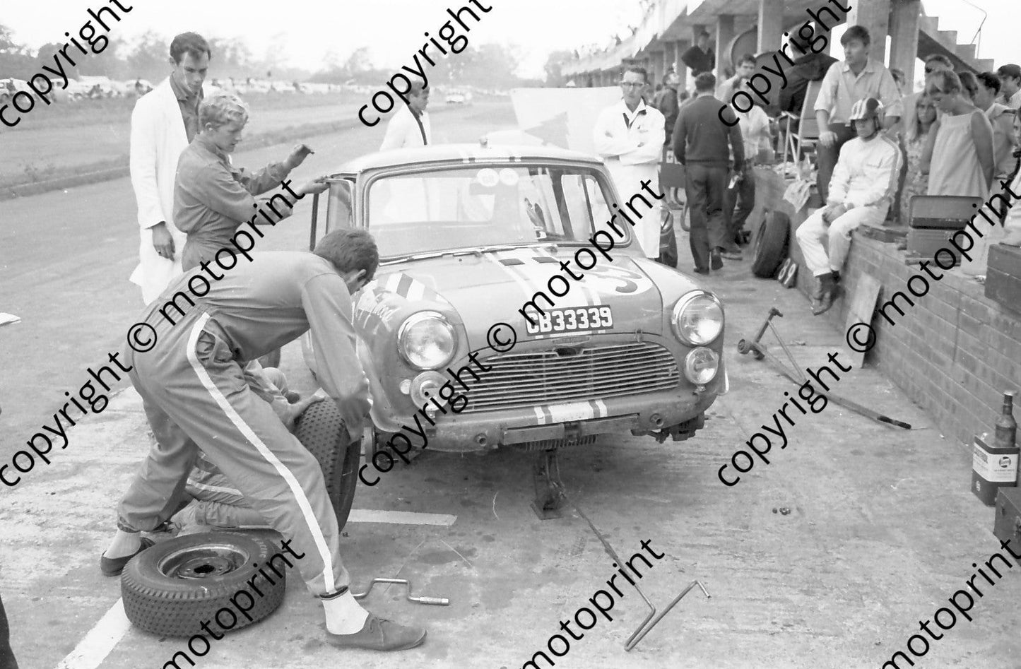 1968 6 hr D Pearson, K Wood Mini wheel change