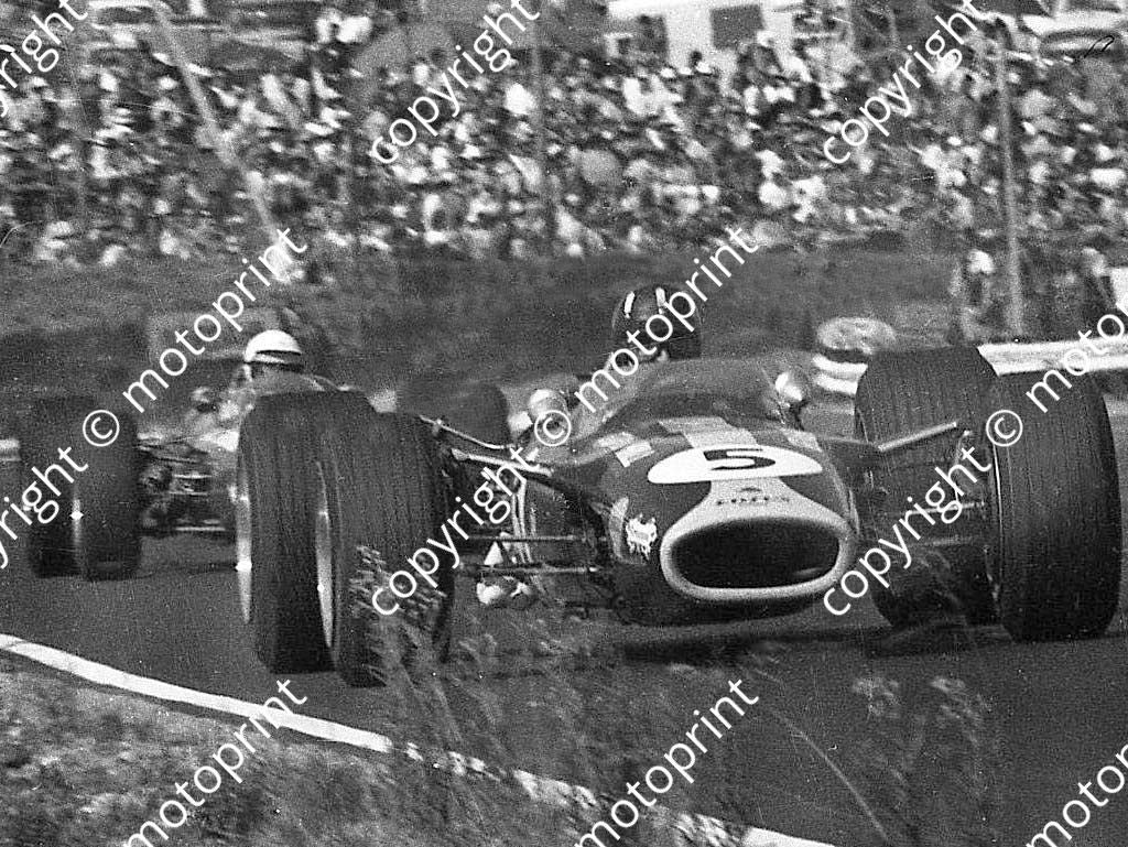 1968 SA GP Graham Hill Lotus 49_ slight scratches on print (courtesy Ken Stewart)