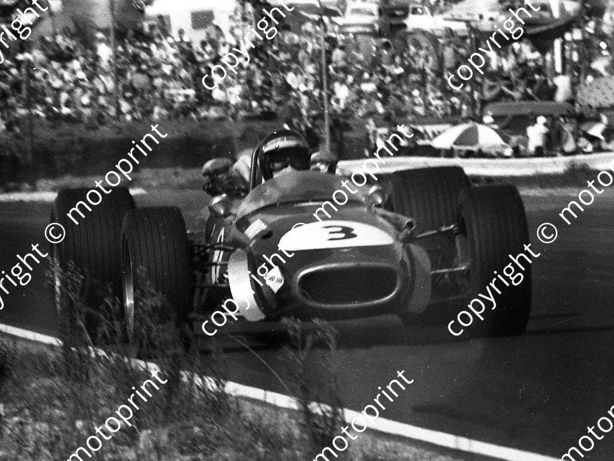 1968 SA GP Jochen Rindt BT24_ light on print (courtesy Ken Stewart)