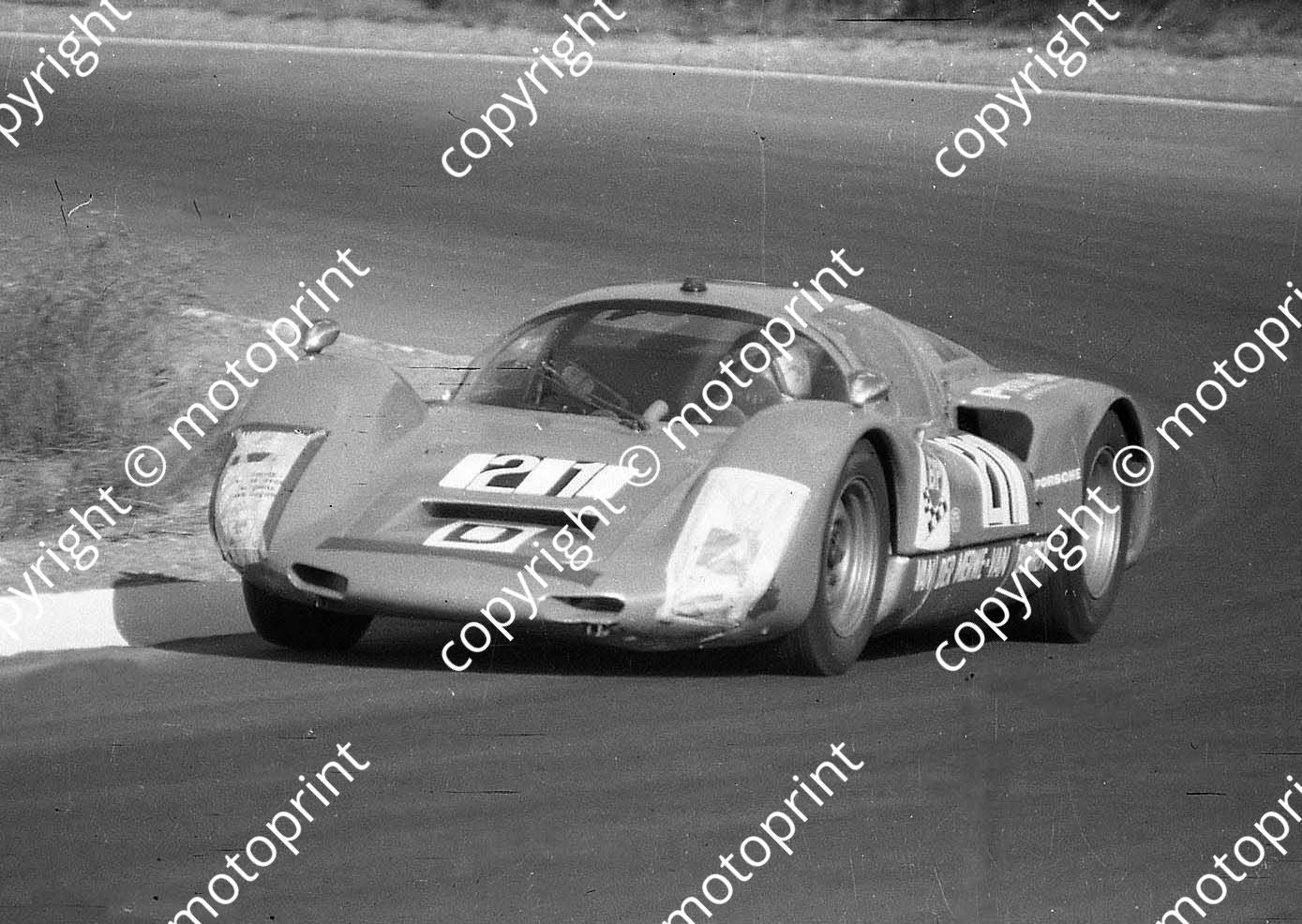 1969 9hr 21 C van Buuren B vd Merwe Porsche 906 (13)