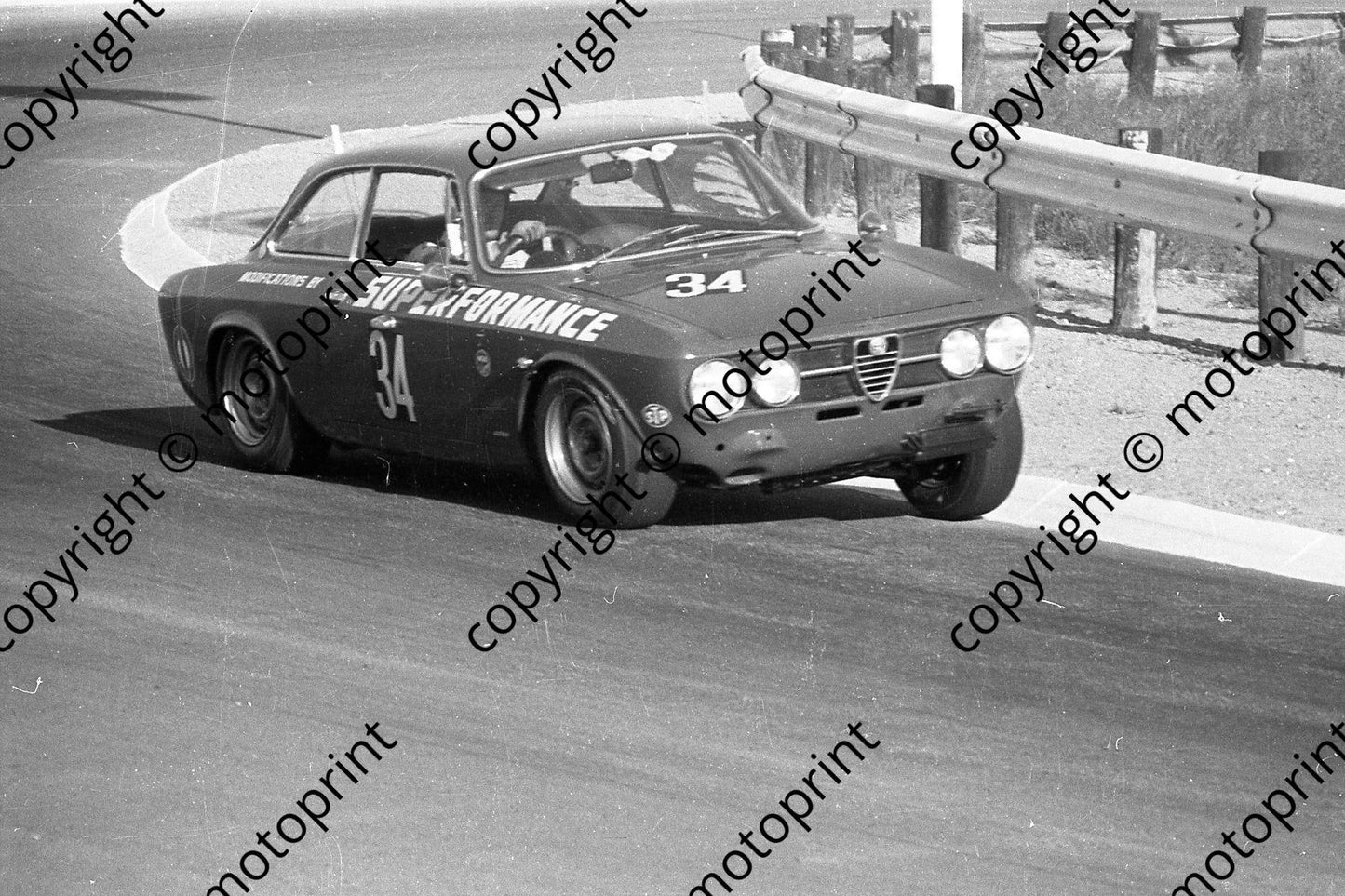 1969 9 hr 34 Basil van Rooyen, Dave Charlton Alfa GTV (Malcolm Sampson Motorsport Photography) (39)