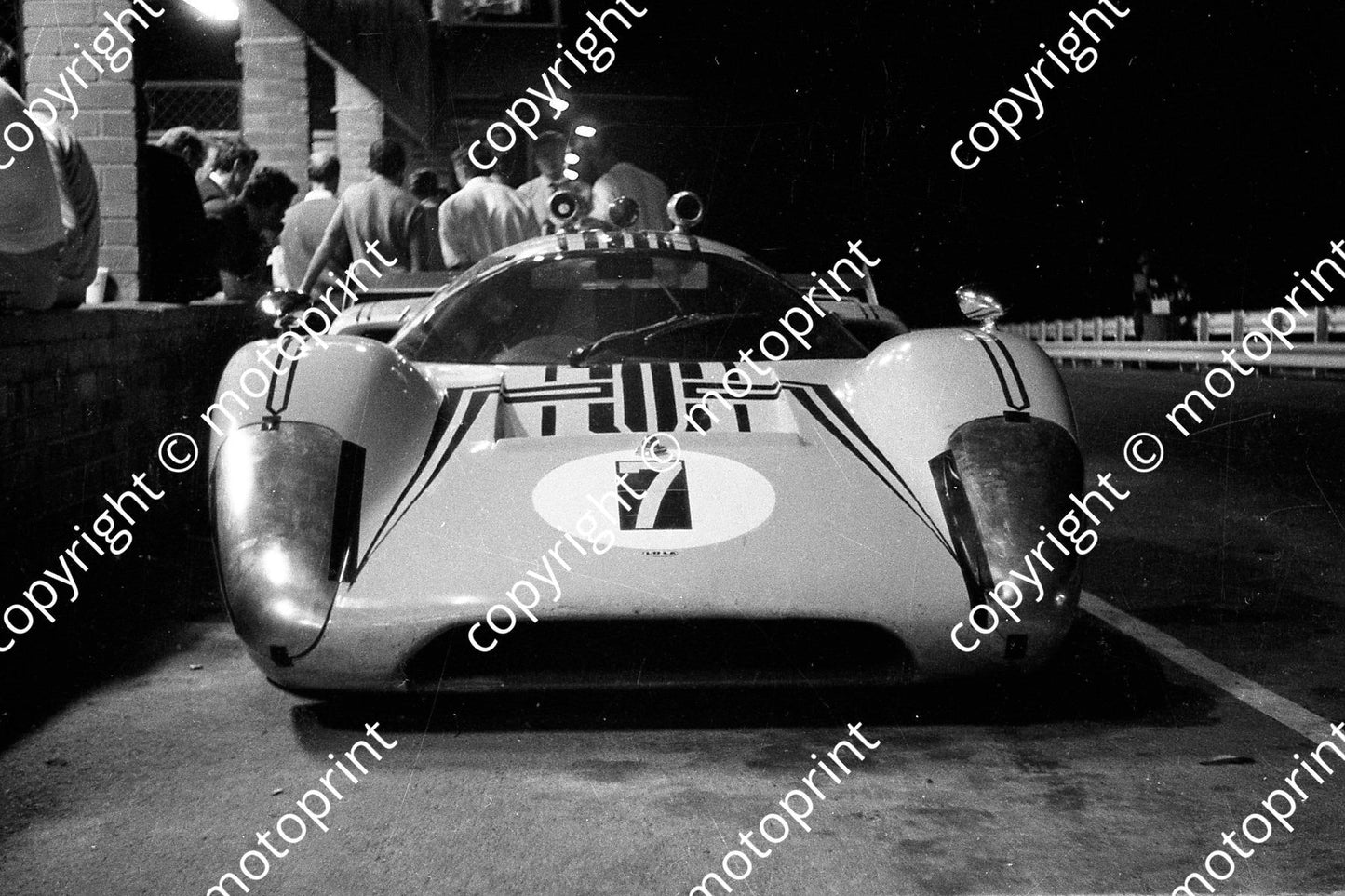 1969 9hr 7 Lola T70 Mike D_Udy, Frank Gardner (permission Malcolm Sampson Motorsport Photography (3)