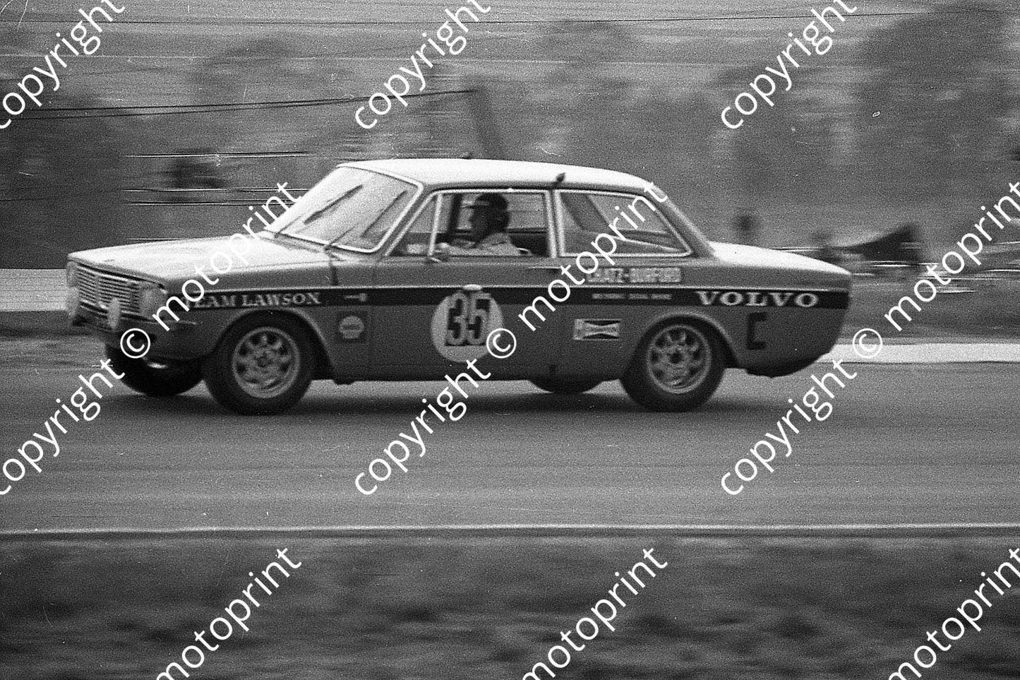 1969 9hr SL 35 Volvo Chatz Burford(permission Malcolm Sampson Motorsport Photography) (1)