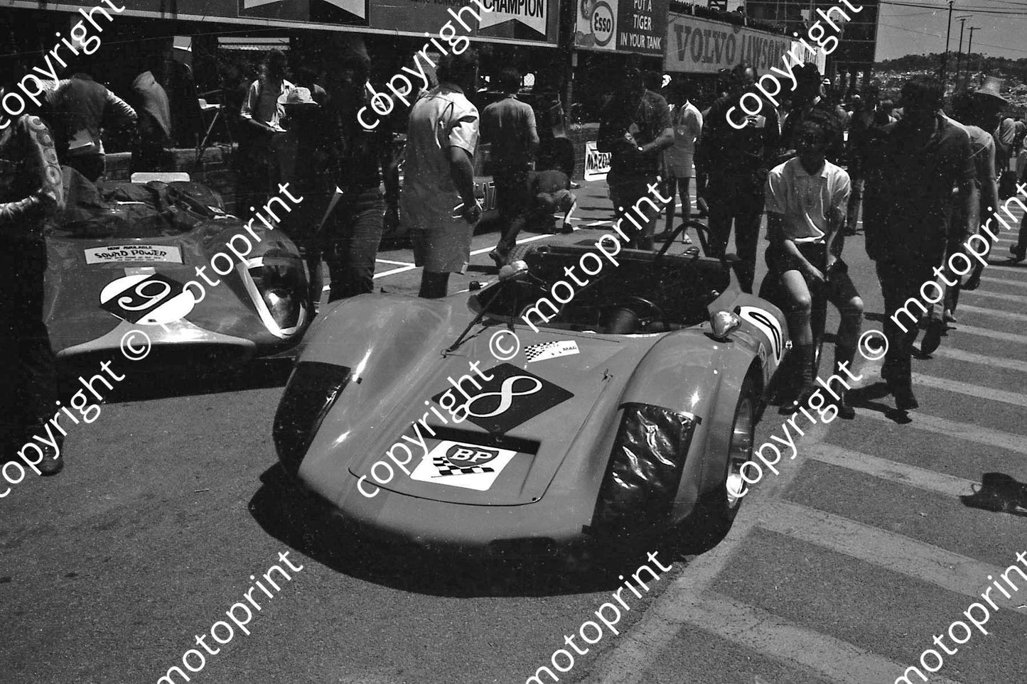 1970 8 Porsche 906 Clive van Buuren Red Whitehouse 9 Nomad Konig Vestey