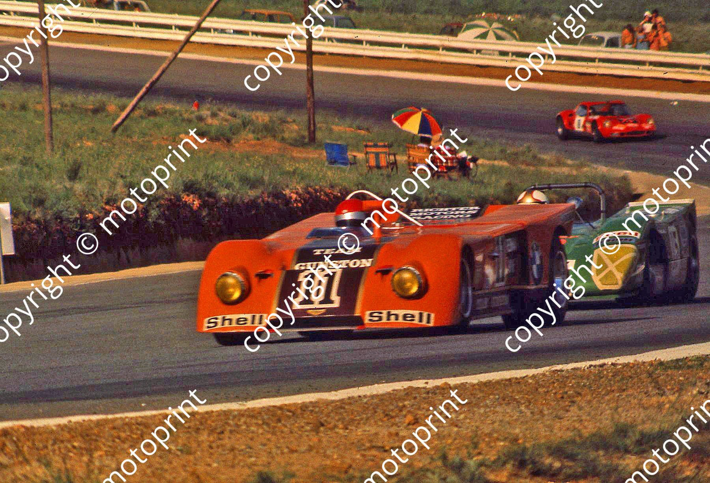 1970 9hr Chevron B16 Spyder Hine in car, Redman_ Lola T210 Hailwood close behind at Leeukop (thanks Vito Momo via G Cavalieri) 007