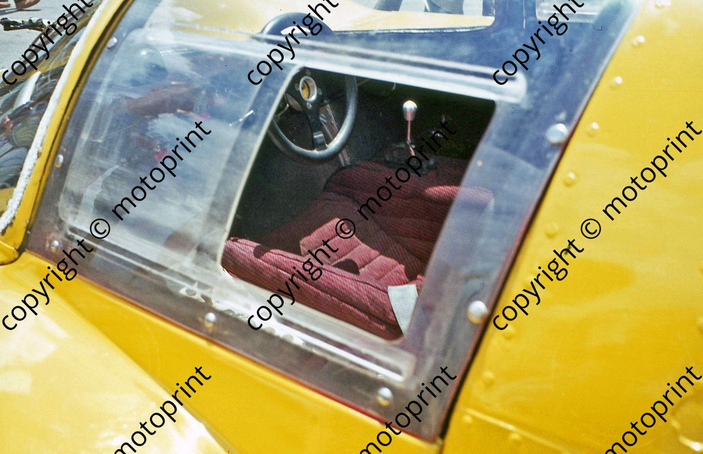 1970 9hr Ferrari 512 De Fierlandt Derek Bell cockpit detail pits (thanks Vito Momo via G Cavalieri) 032