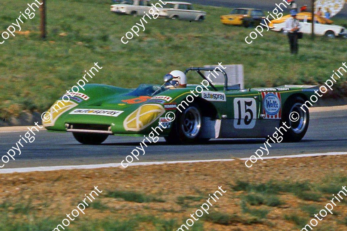 1970 9hr Lola T210 Hailwood (in car) Hobbs Leeukop 043 (thanks Vito Momo via G Cavalieri) cropped