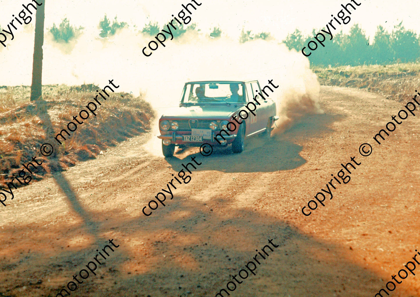 1970 Total 14 Elbie Odendaal, Christo Kuun Alfa (Ben van Rensburg) (36)