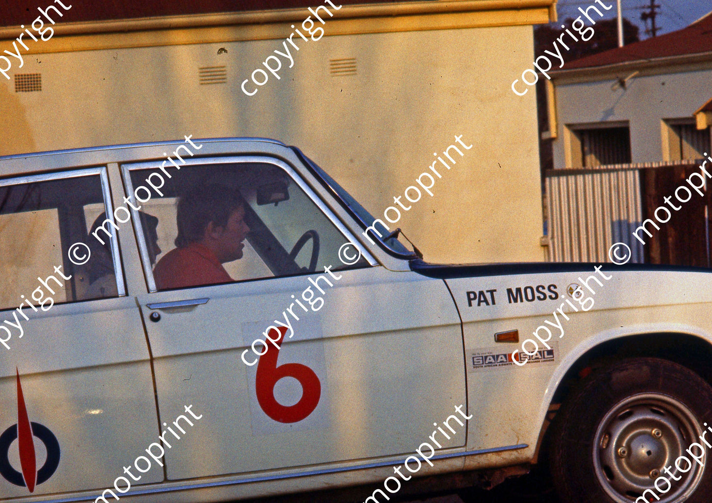 1970 Total 6 Pat Moss R12 (Ben van Rensburg) (6)