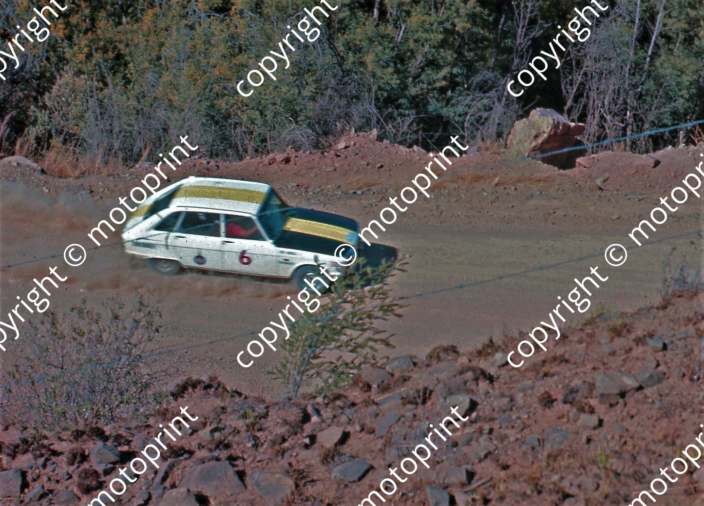 1970 Total 6 Pat Moss, Liz Nystrom R12 (Ben van Rensburg) (26)