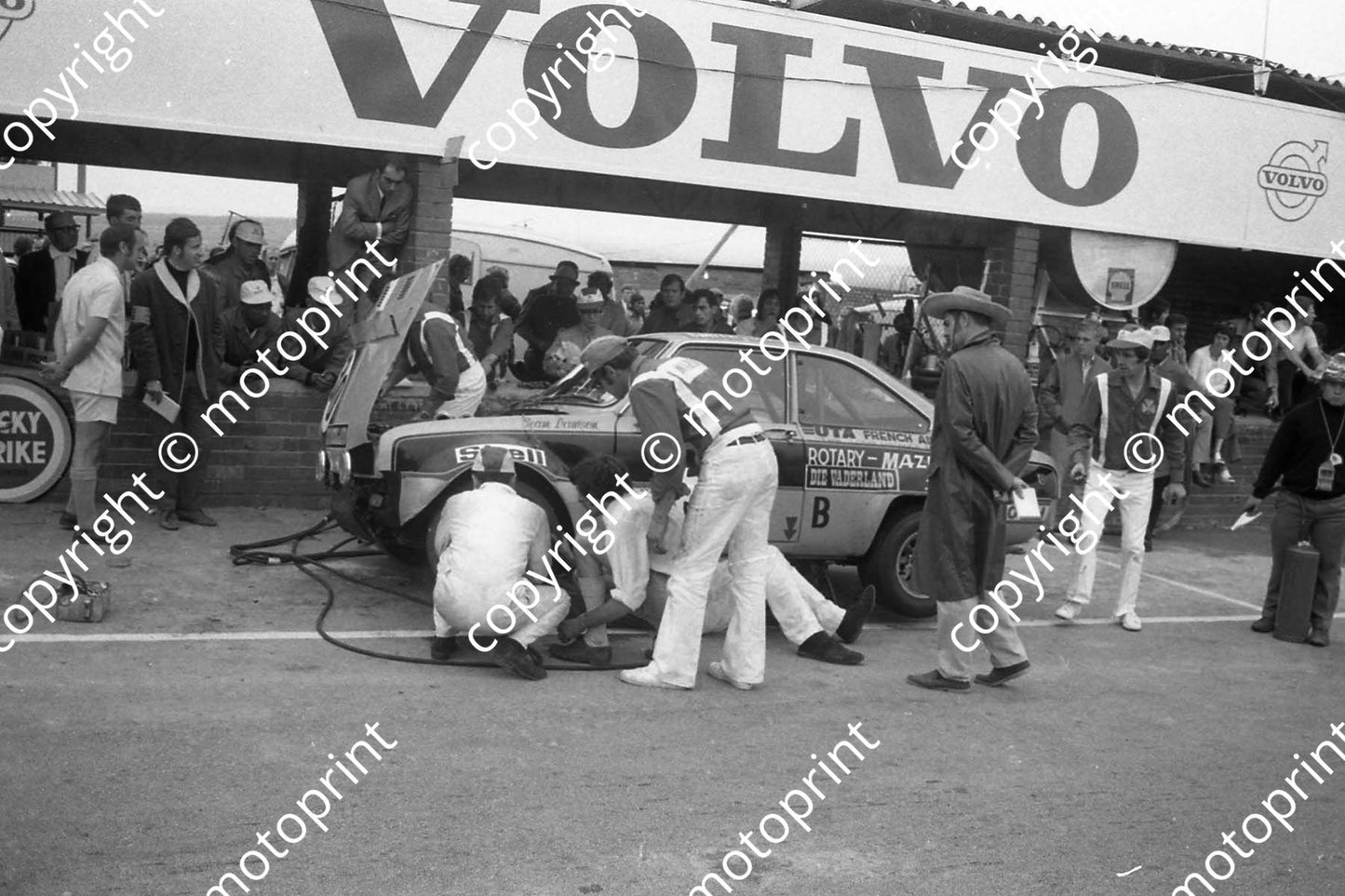 1971 30 Mazda M10a Dave Clapham Rosemary Smith (thanks Ken Stewart) (1)