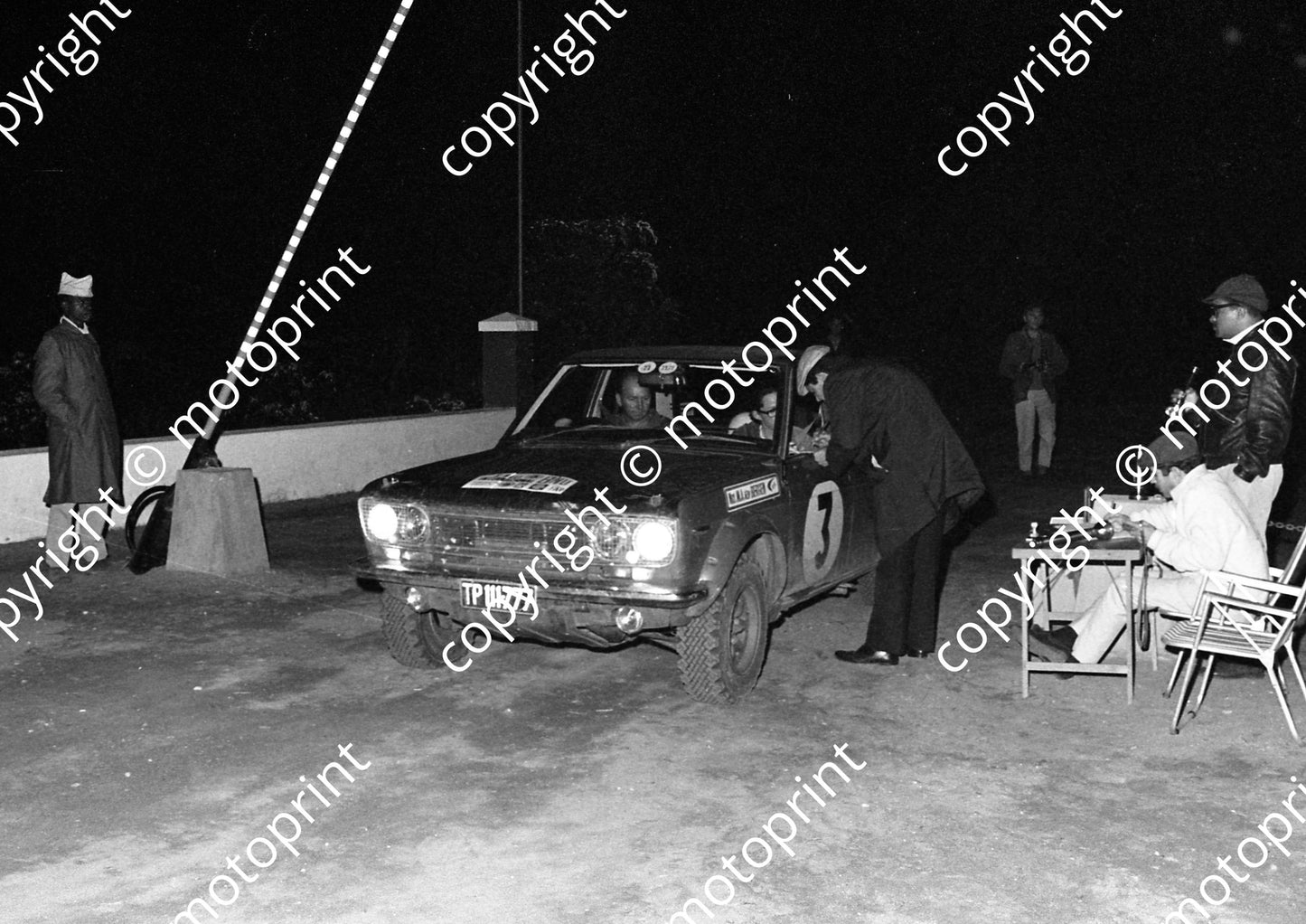 1971 BNU 3 Ewold, Minota van Bergen Datsun K500H (courtesy Roger Swan) (15)