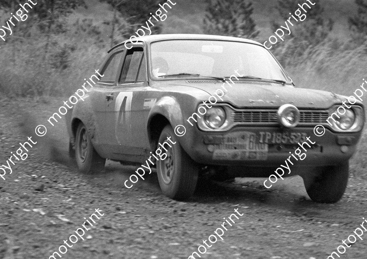 1971 BNU 4 Jan Hettema, Willem van Heerden Escort K500H (courtesy Roger Swan) (10)