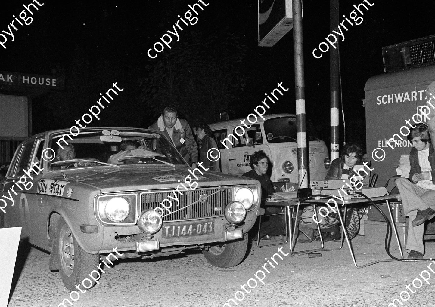 1971 BNU 7 Louis Cloete, Dave Howcroft (courtesy Roger Swan) (1a) (17)