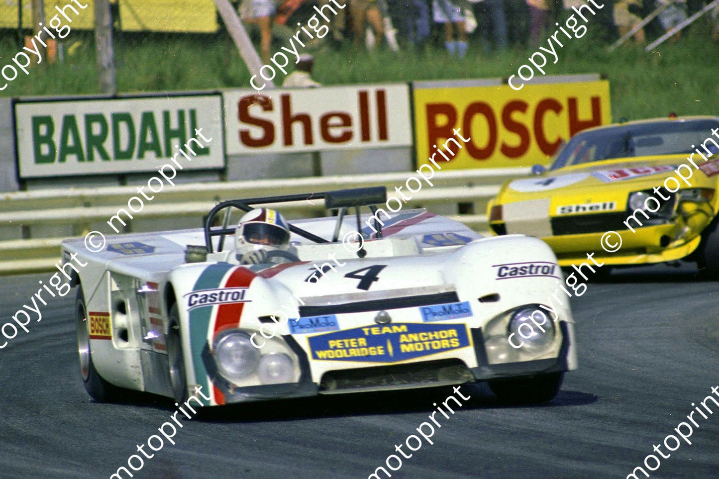 1972 9 hr SP 14 Chevron B21 Brian Robinson Tony Claassens (permission Malcolm Sampson Motorsport Photography) (2)