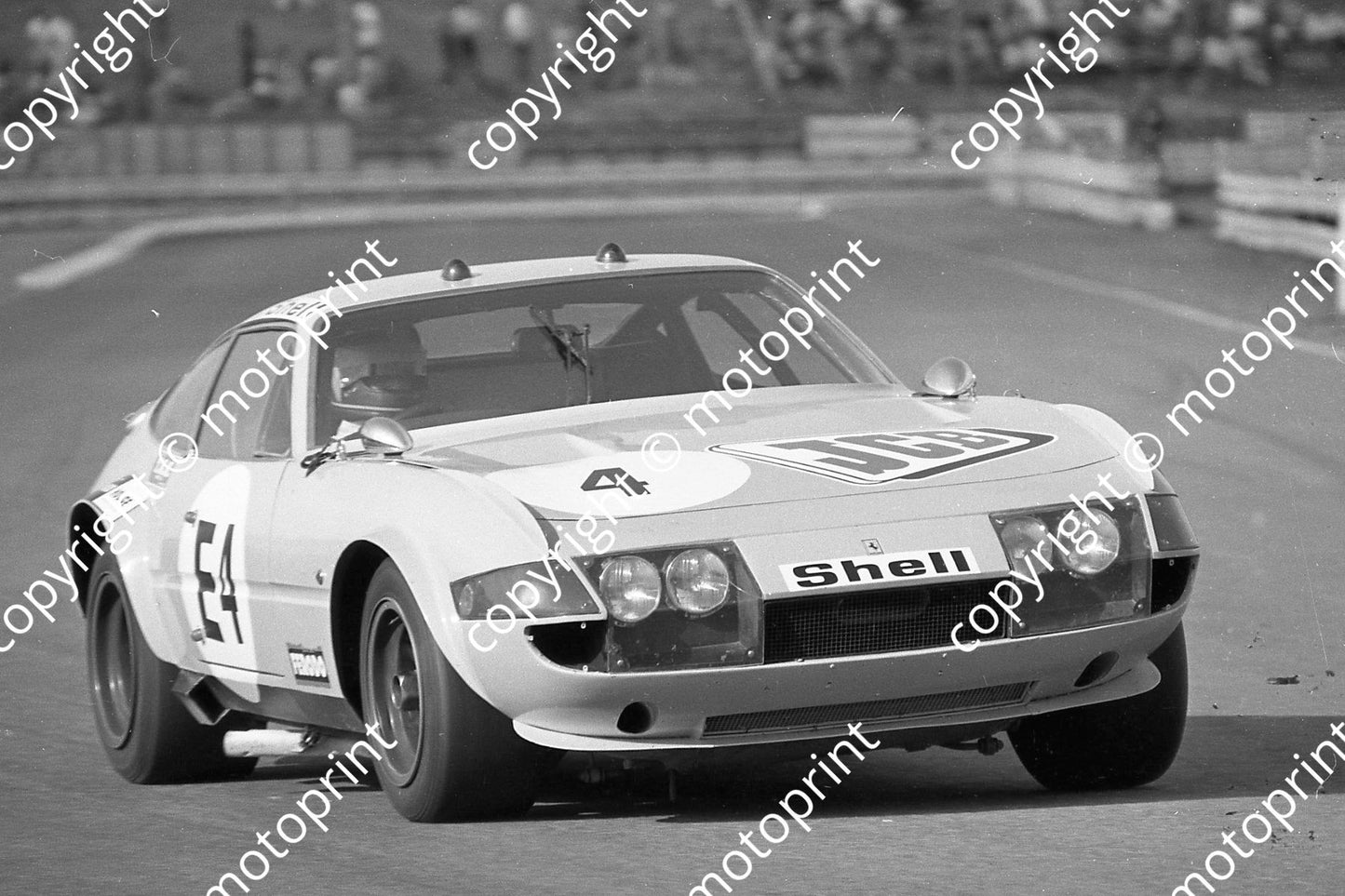 1972 9 hr SP 4 Ferrari Daytona Sytner Brown (permission Malcolm Sampson Motorsport Photography) 1972 9 hr (20)