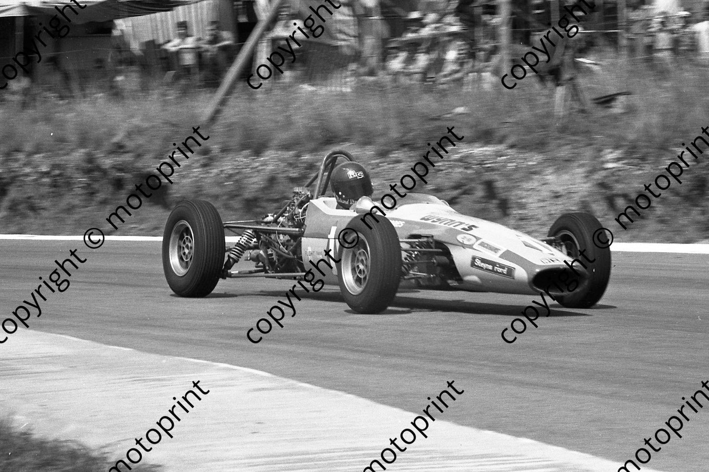 1972 Kya 1 R Sterne Titan Mk5 (1)