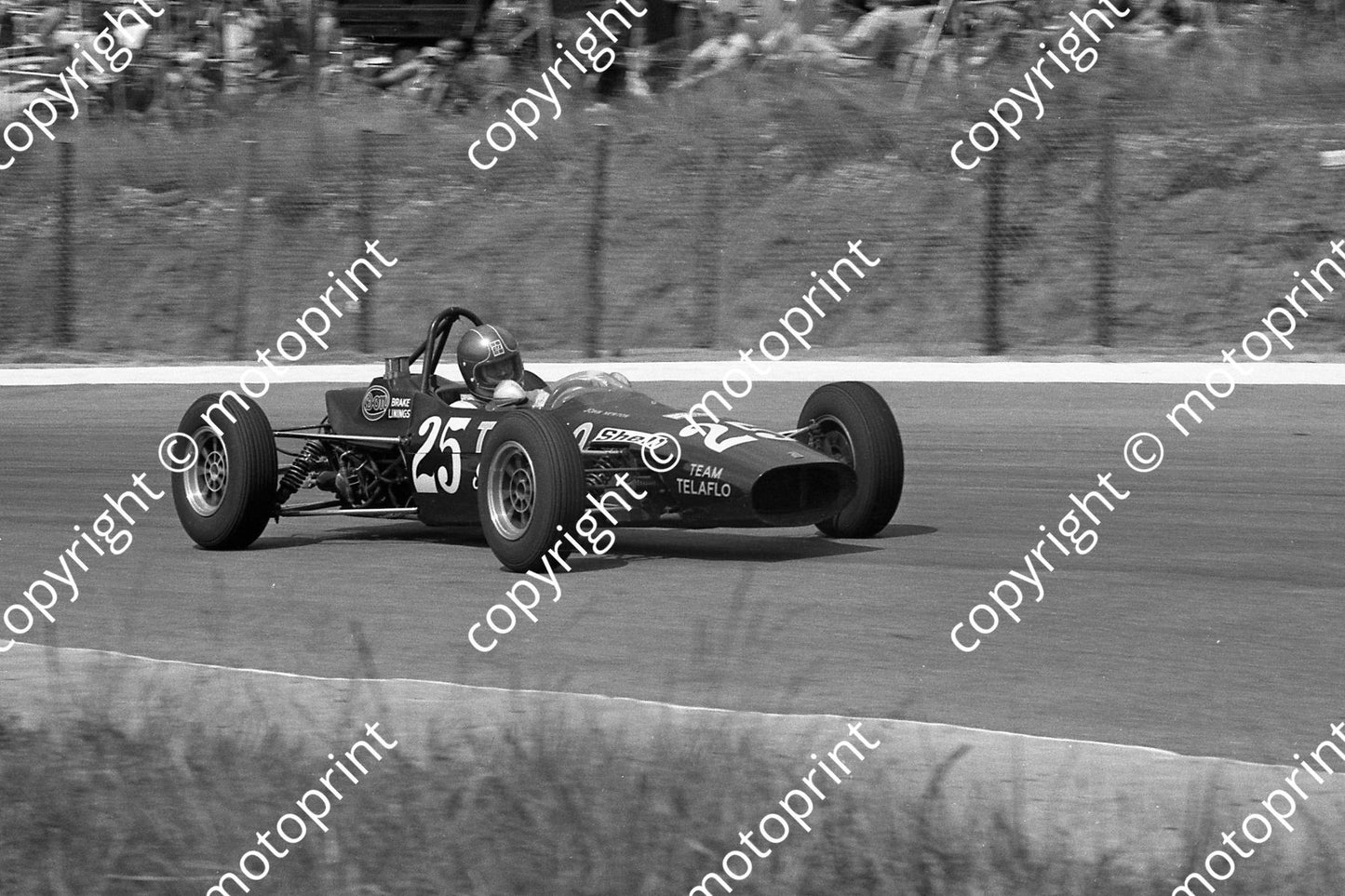 1972 Kya 25 J Newton Titan Mk5 (2)