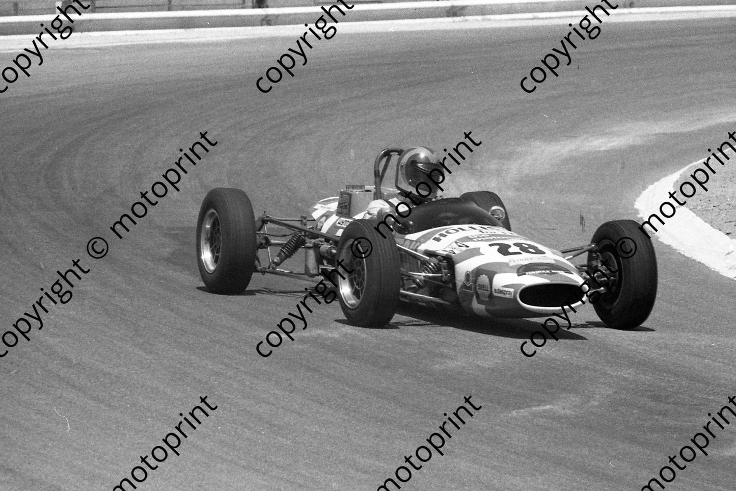 1972 Kya 28 J Watts Alexis (2)