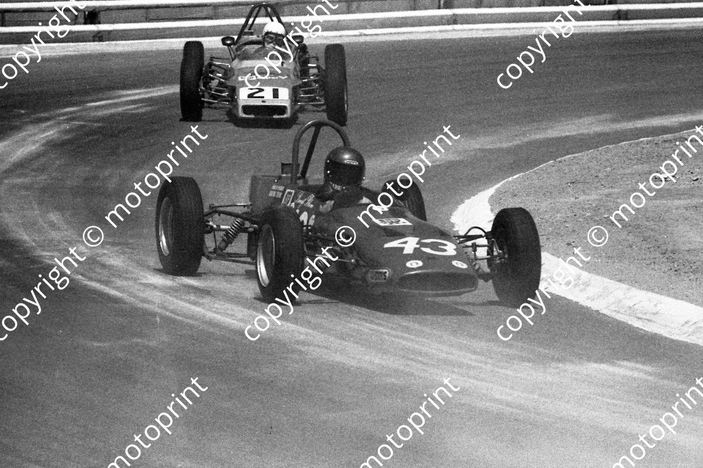 1972 Kya 43 B BLom Royale 21 J Taylor Palliser