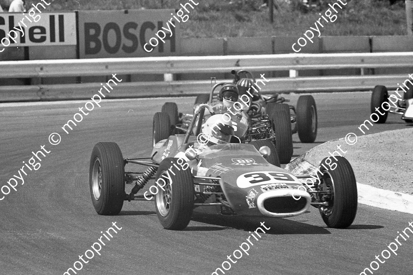 1972 Kya SS FF 39 K Gray Merlyn Mk11 (permission Malcolm Sampson Motorsport Photography) 1972 FF Kya (2)