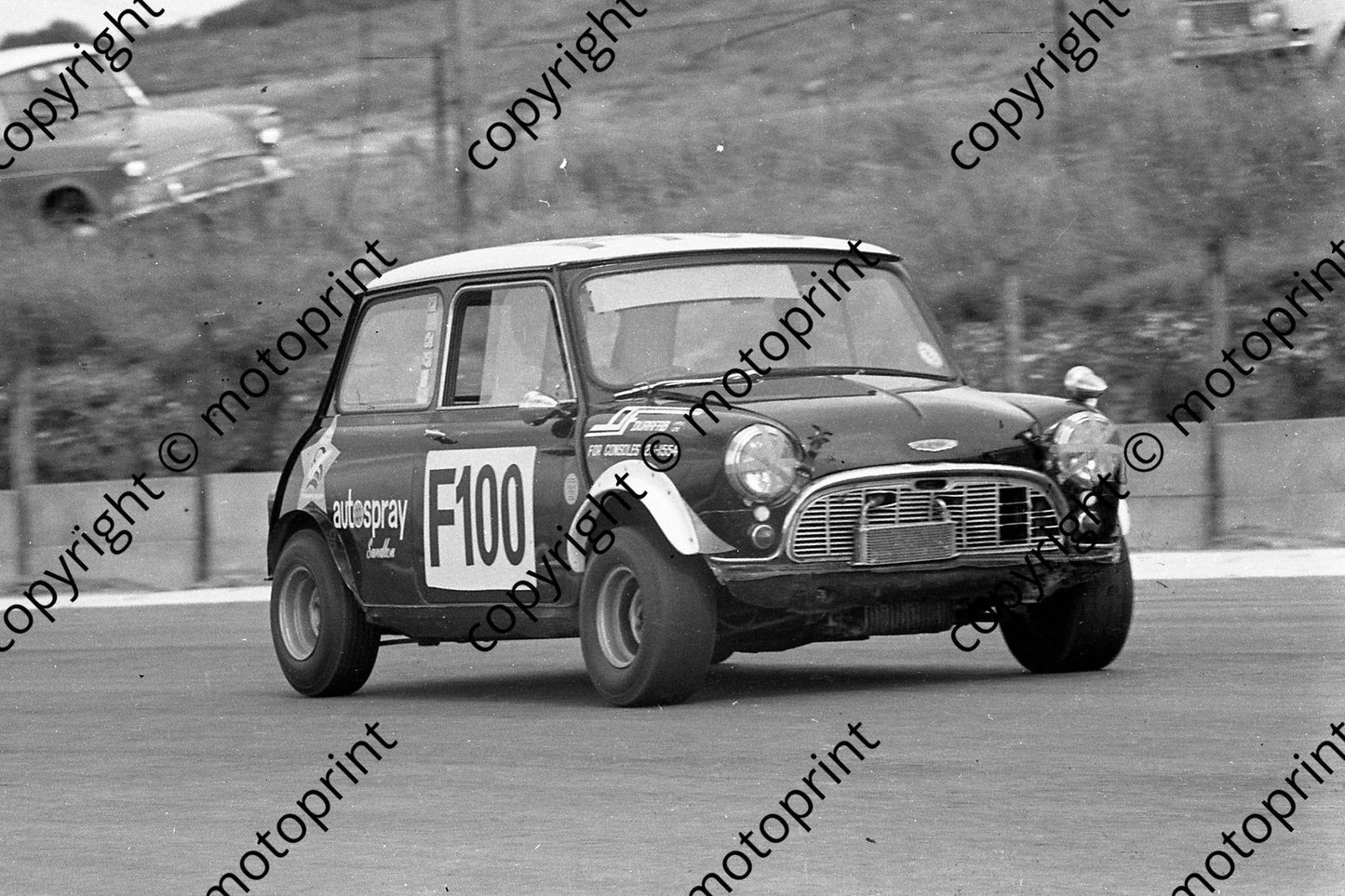 1972 SL Star prod F100 Mini P Theron (permission Malcolm Sampson Motorsport Photography) (2)