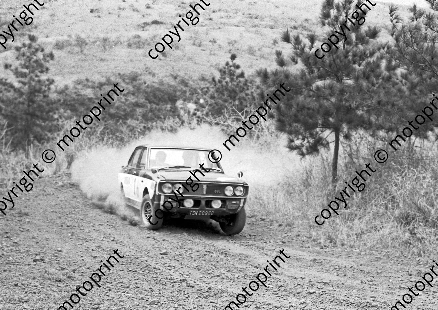 1972 Total 1 Chris Swanepoel, Gus Crous Toyota 4th (courtesy Roger Swan) (44)