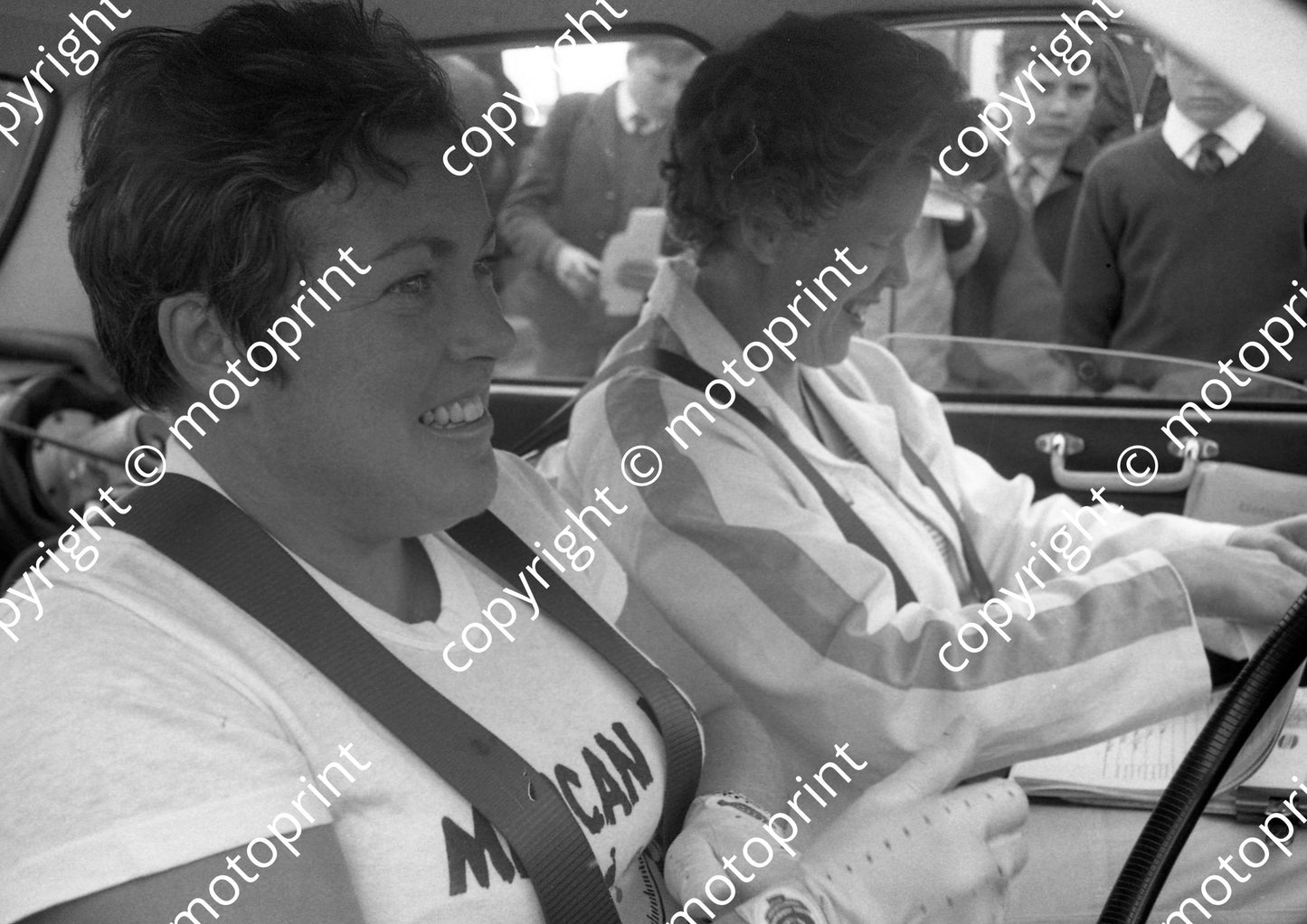 1972 Total 38 Pat Moss Val Morley Renault Gordini (courtesy Roger Swan) (2)