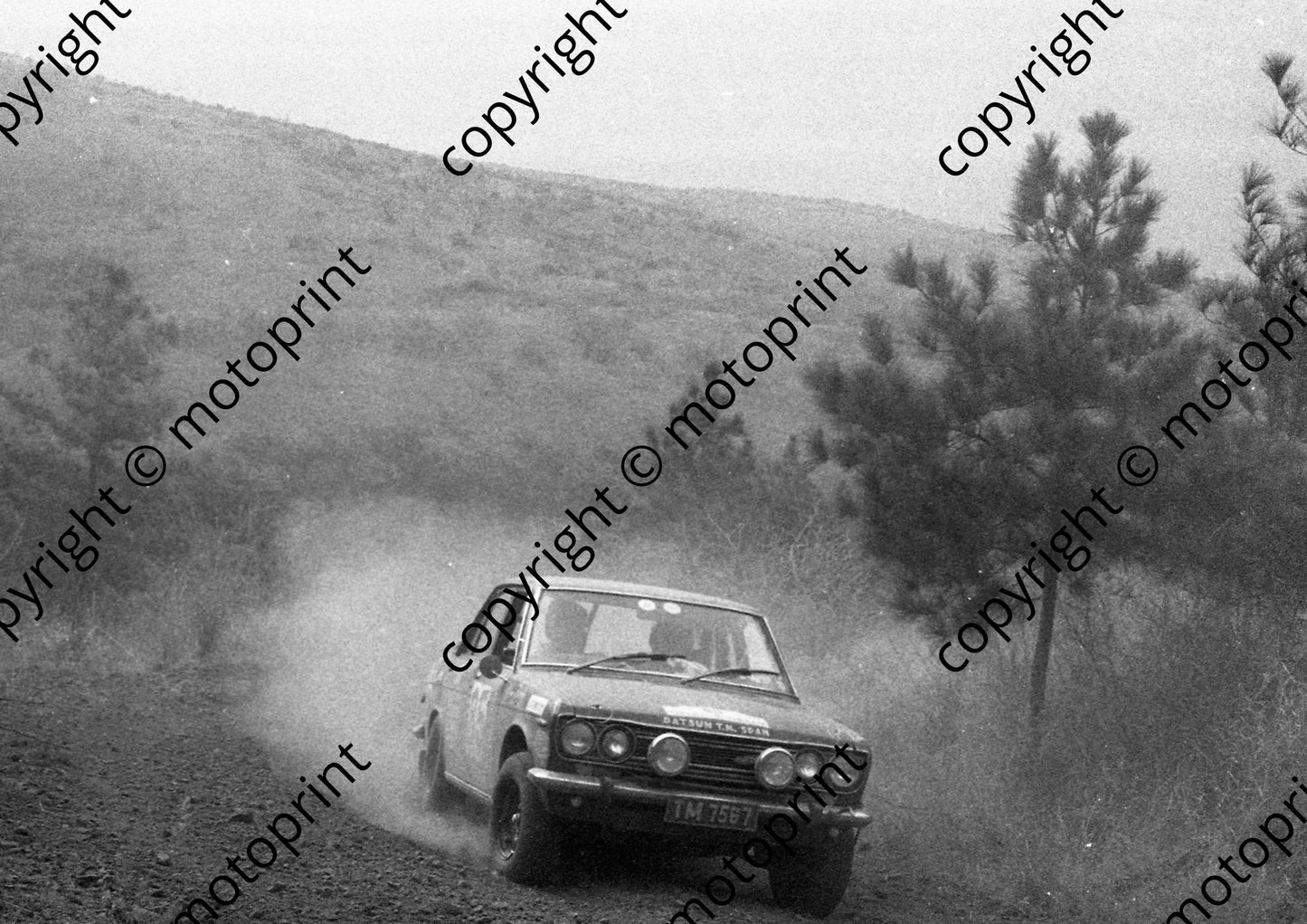 1972 Total 85 John Frewin, Vic Deiner Datsun 1600SSS (courtesy Roger Swan) (2)